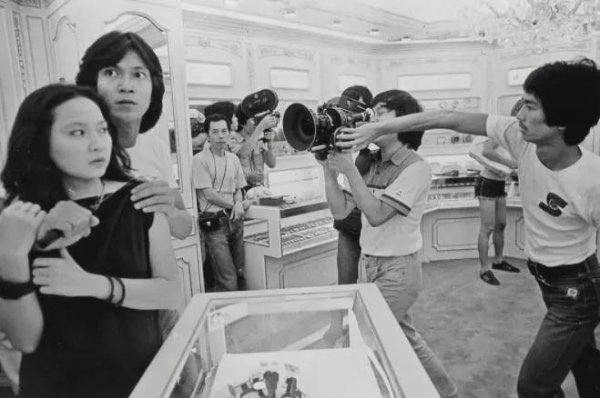 港陆证券 被港台反复查禁的6部大尺度港片，最后一部至今仍是阴影